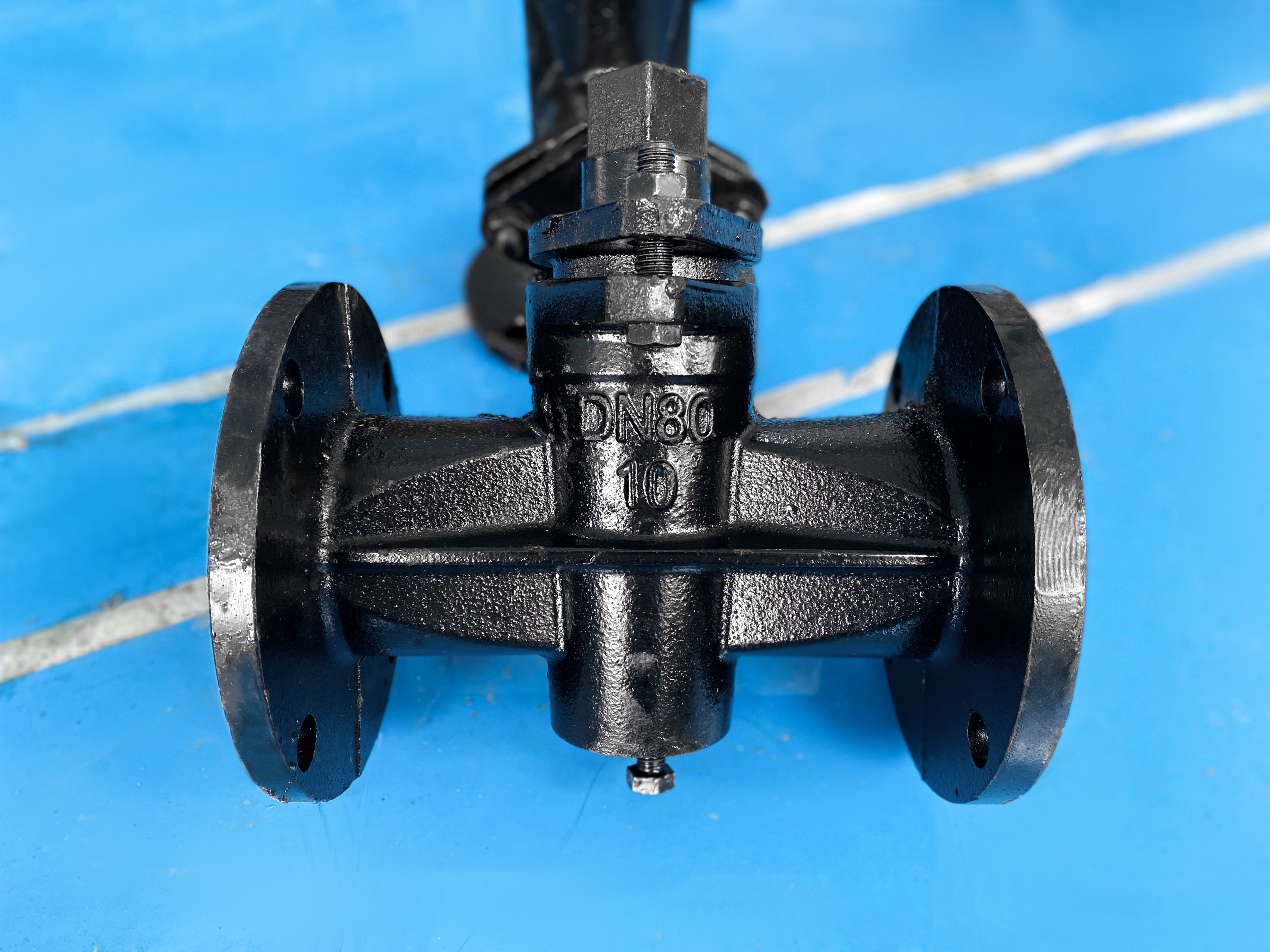 2 Way Cast Iron Flanged Ends Sleeve Type Plug Valve 