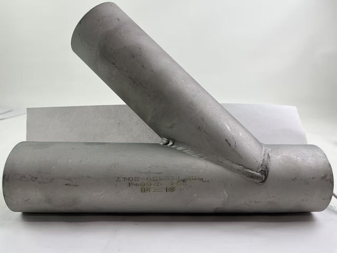 Y-Type Welded Tee Pipe Fitting